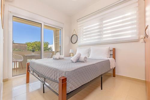 Central Luxurious Apartments Close to the Sea