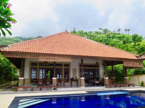Πισίνα στο ή κοντά στο Villa Ida Villas