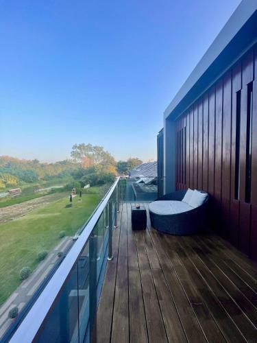 Μπαλκόνι ή βεράντα στο Zensala Riverpark Resort-SHA Extra Plus