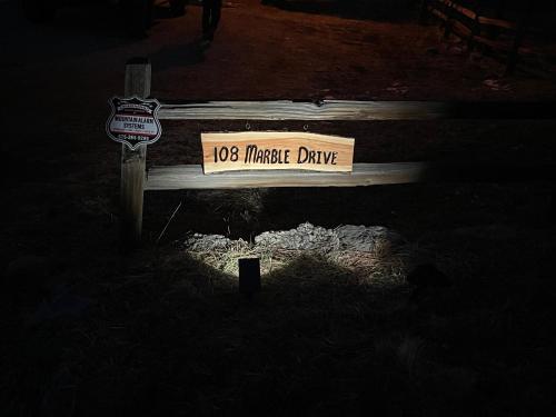 Dear Love Cabin – Photos 3