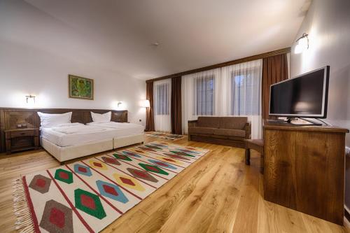Arbanashki Han Hotelcomplex — Photo of the whole room