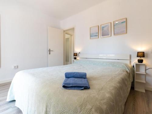 Apartment Vedos by Interhome