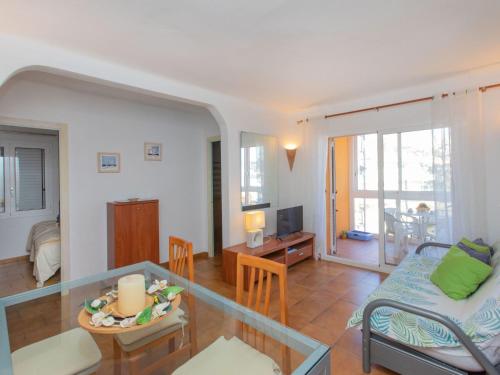 Apartment Artit by Interhome