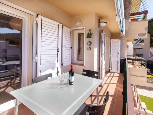 Apartment Ramon Muntaner by Interhome
