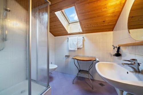 A bathroom at Mayrhof Apartment Tanne