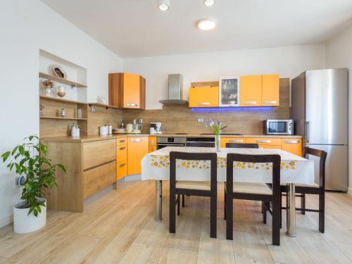 Apartment Maris-2 by Interhome
