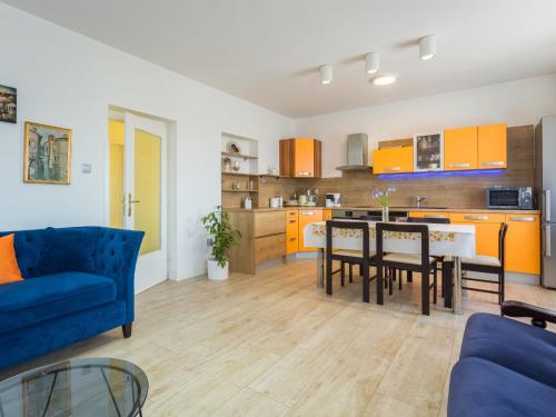 Apartment Maris-2 by Interhome