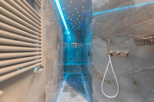 A bathroom at Apartments Florence - Dragomanni Loft with patio