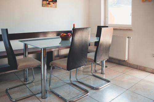 克拉尼斯卡戈拉Apartma Sonček, on the ski slopes, balcony, private parking的相册照片