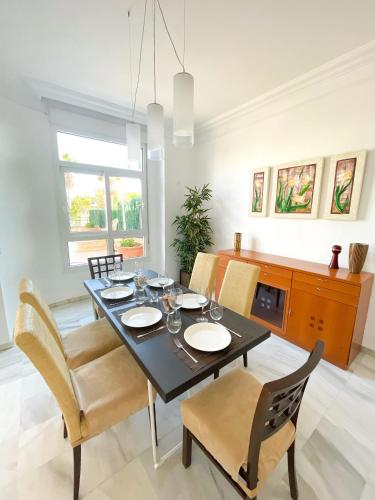 Modern three-level apartment near the sea