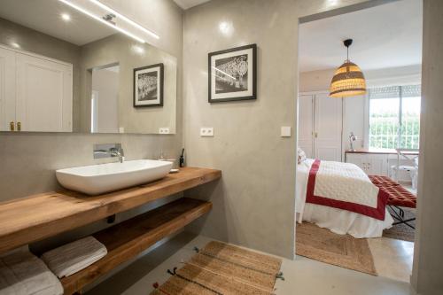 Ванная комната в Apartamento en Guadalmina con vistas al Golf