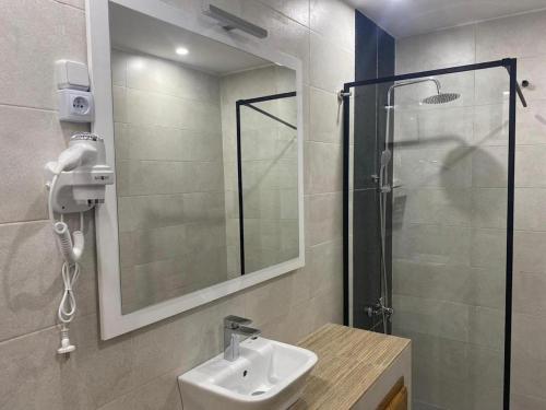 Kúpeľňa v ubytovaní Hotel Residence La Corniche