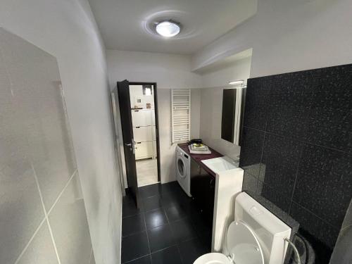 Ένα μπάνιο στο Giurgiului Apartament