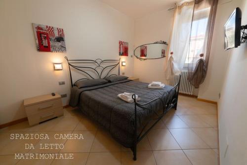 Postel nebo postele na pokoji v ubytování "Sunflower 1" vicino ai Sassi di Matera