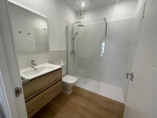 A bathroom at Oktheway Perbes Beach 2