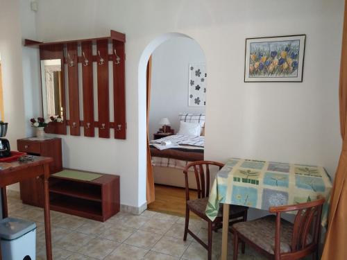 Posteľ alebo postele v izbe v ubytovaní Manor Villa