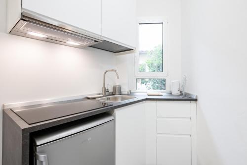 GuestHost - Viuzzo 7 - Florence White Apartment