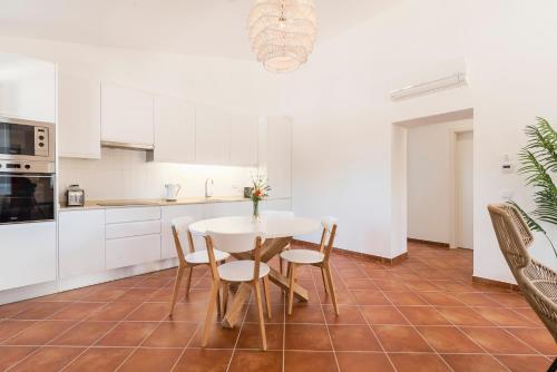 Η κουζίνα ή μικρή κουζίνα στο Quinta da Baleeira
