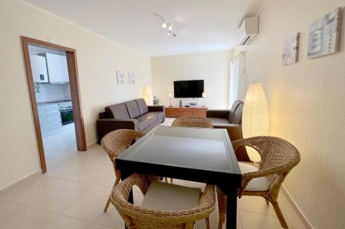 Apartment on Praia da Rocha with wifi and garage by amcf