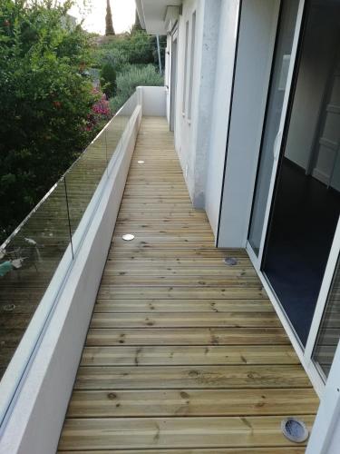 Photo de la galerie de l'établissement HOUSE 6 / 8 PEOPLE SEASIDE SEA AGAY, à Agay