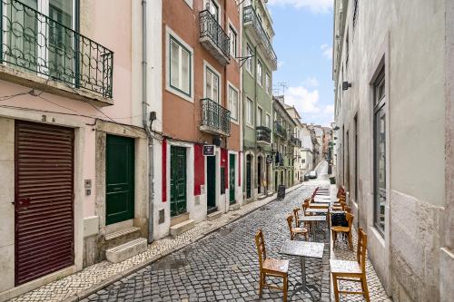 WHome Bairro Alto 2-Bed Central Location Fully Equipped