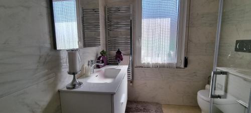 חדר רחצה ב-Lovely Apartment Bergamo