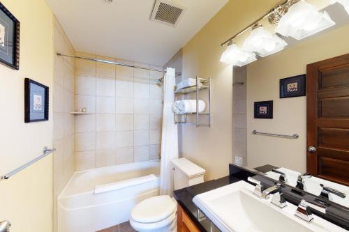 Bilik mandi di The Crescent 104