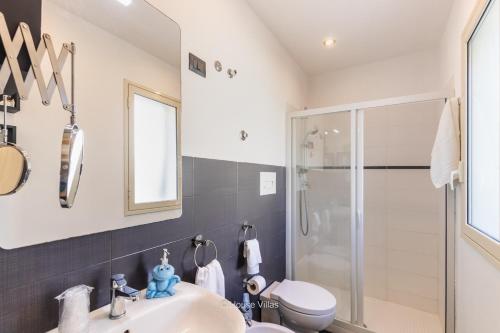 Phòng tắm tại Villa Queen Dany