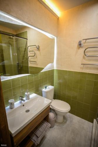 Ein Badezimmer in der Unterkunft Olympic studio
