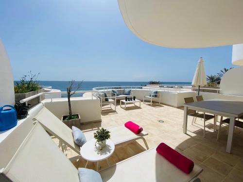 D9 Espectacular y moderno apartamento en primera línea - Estepona - Sinfonia del Mar
