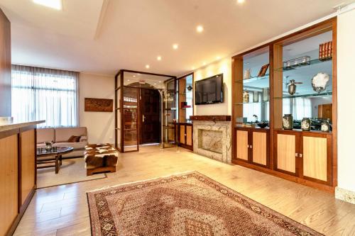 Μια τηλεόραση ή/και κέντρο ψυχαγωγίας στο Hotel San Rafael