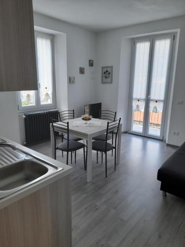 Φωτογραφία από το άλμπουμ του Lescen White Residence - Lake View σε Lezzeno