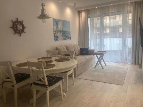 Posedenie v ubytovaní Apartamenty Kapitańskie Kasprowicza 20A taras
