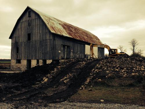 The Red Room @ Salisbury Barn – Photos 3