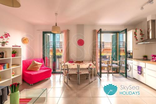 SkySea Holidays CITY CENTER SUITES