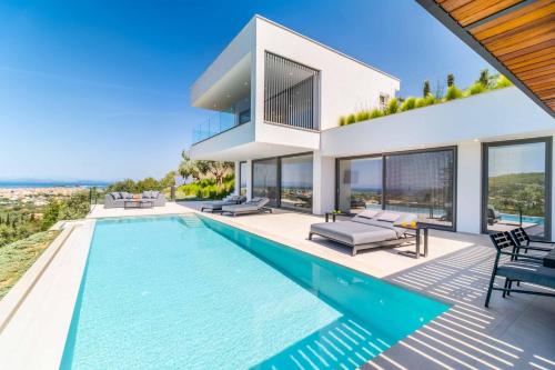 Villa Above the Blue