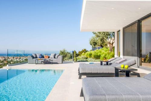 Villa Above the Blue