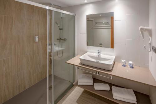 Kúpeľňa v ubytovaní 4R Salou Park Resort II