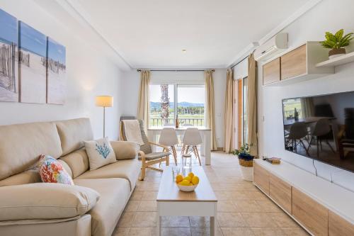 Aurora by Aguilarent