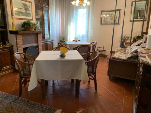 Un lugar para sentarse en Al Borgo