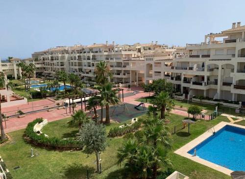 Bazén v ubytovaní Residencial Vereda Golf alebo v jeho blízkosti