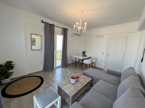 Gallery image of Filia suite-apartment agia anna naxos in Agia Anna Naxos