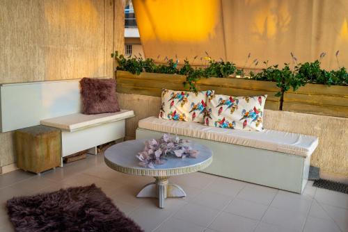 Alimos - Sea View Apartment
