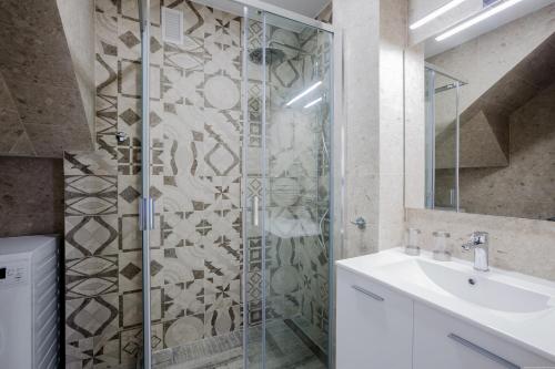 Ένα μπάνιο στο Palm Mar de LUX A31