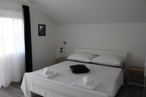 Top Floor Apartment