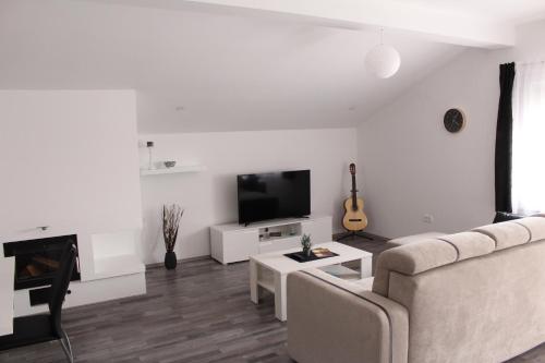 Top Floor Apartment