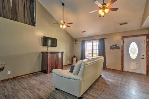 Gallery image of Private and Quiet Boone Terre Home with Fire Pit! in Bonne Terre