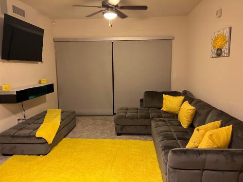 The Honey Room! – Photos 3