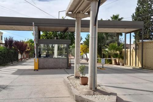 Casa por los caminos del vino