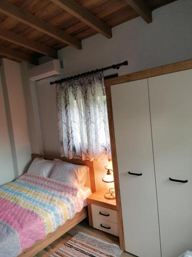 ネア・スキオニにあるTiny house by the seaのギャラリーの写真